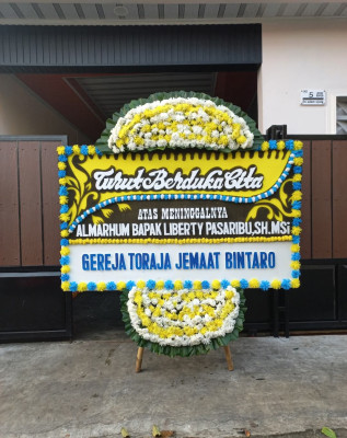 Papan Bunga Duka di Sosial